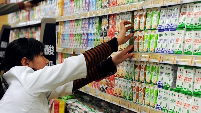 蒙牛和伊利的“千亿收入约定”,要爽约了?